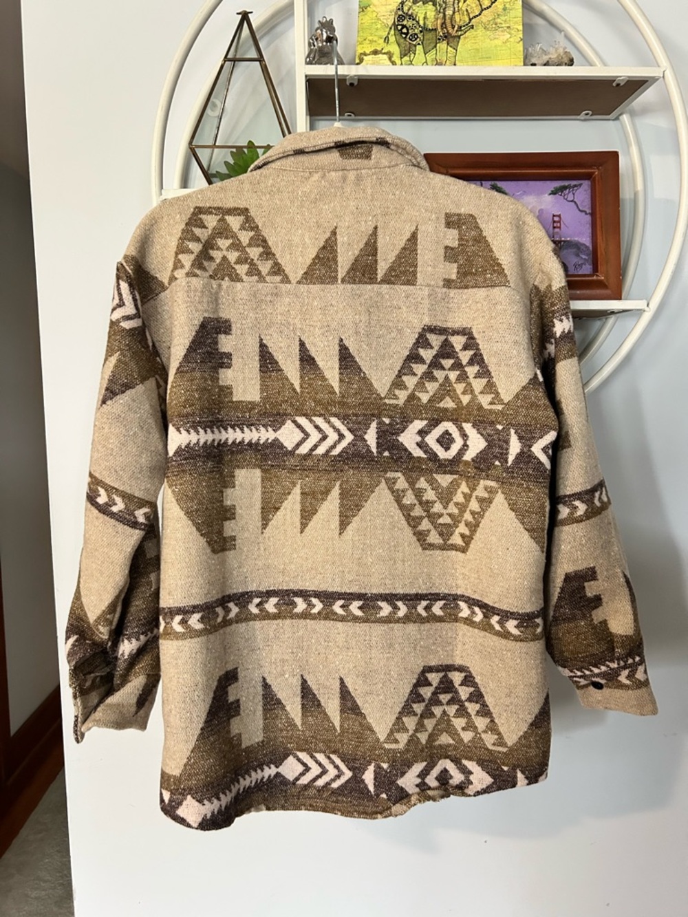 The Groovy Colorsstand Men’s Medium? Brown Tan Aztec Flannel Button Up Shirt - Picture 2 of 4
